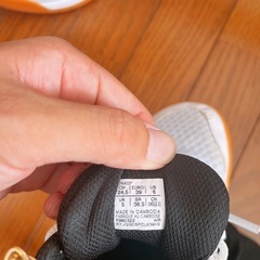 バレーシューズサポーターセットの画像