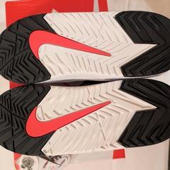 Futura × Nike Women's Jam Train Electricの画像