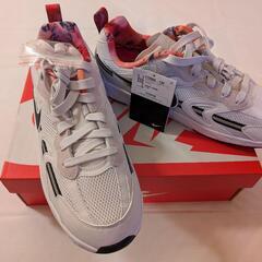 Futura × Nike Women's Jam Train ...