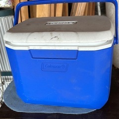 Colemanクーラーボックス