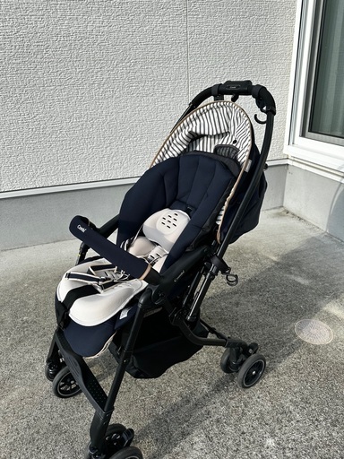 combi ベビーカー