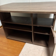 折り畳み式の机の画像