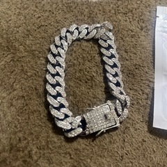 ラグジュアリー　ブレスレット