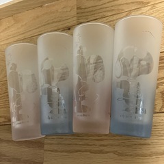 スヌーピーのトールグラス4つ