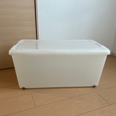衣装ケースの画像