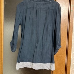 【お譲り先決まりました】
レディース　ブラウスの画像