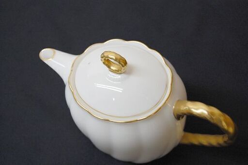 Noritake ティーポット 幅18×奥9×高14cm ホワイト 金彩 磁器 お茶 茶器 洋食器 ノリタケ 札幌市 清田区 平岡