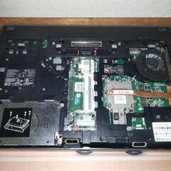 部品取りノートパソコン（ジャンク）の画像