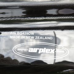 トヨタ　クルーガー用　バグガード/ボンネットプロテクター　airplex製　　引き取り歓迎の画像