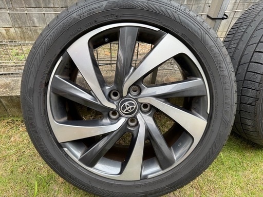 R18 235/50 ハリアーターボホイール　goodyear RVF02 バリ溝