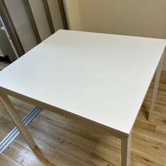 IKEA ヴァングスタ ダイニングテーブル