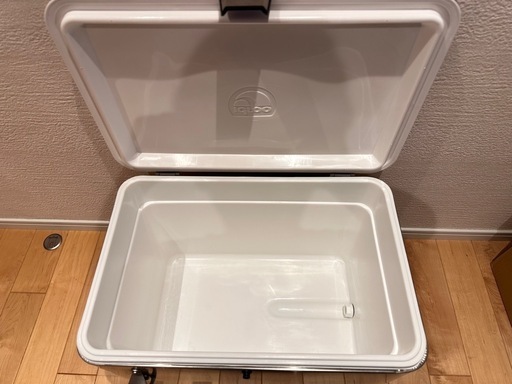 IGLOO ステンレスクーラーボックス51L 廃盤品
