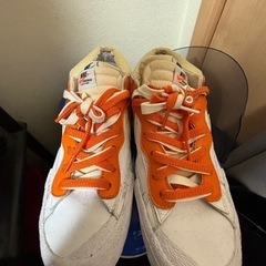 サカイNIKEコラボスニーカー
