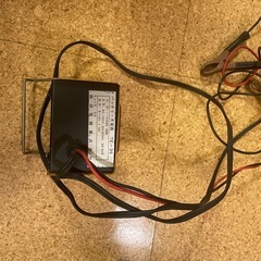 バッテリー充電器の画像