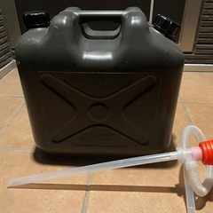 灯油缶＆ポンプ