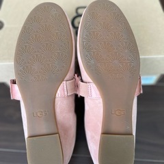 UGG アグバレエシューズ　7.5（24.5㎝）の画像