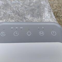 コンパクト除湿機の画像
