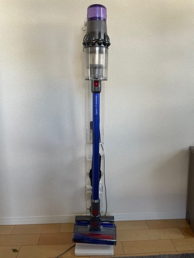 【終了間近‼️】【専用スタンド付き】dyson v11 absolute 付属品完備【価格交渉ＯＫ】
