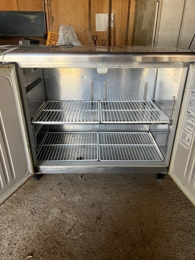 コールドテーブル