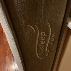 【受付終了しました】ニトリセミダブルベッドの画像
