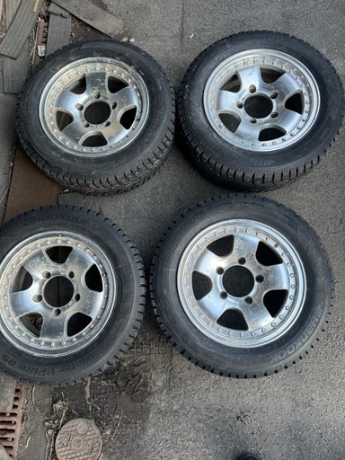 ジムニーサイズ　スパイクタイヤ　4本セット　i spike RS 185/65R15 PCD139 6J +22