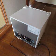 小型冷蔵庫の画像