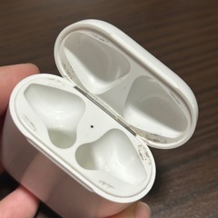 Airpods 第2世代　中古の画像