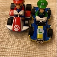 ホットウィール マリオカート サーキット    マリオカー、ルイジーカーつき。の画像