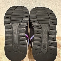 【SALE】ニューバランス IZ996 13.5cmブラック ホログラム 35周年記念の画像
