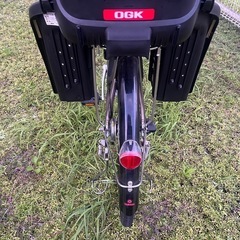 【取引直前】電動アシスト自転車　12.3v ヤマハ　チャイルドシート付き　の画像