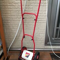 （中古）手動芝刈り機　Golden Star Home Mowe...