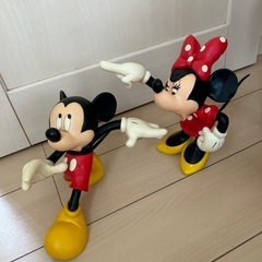 Disney ミッキーミニー　大型 フィギュア