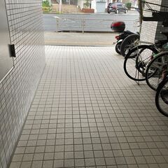 【五反野駅】【月約7万円】【週4.5日×朝3時間】マンション清掃/未経験者可～日払い可 の画像