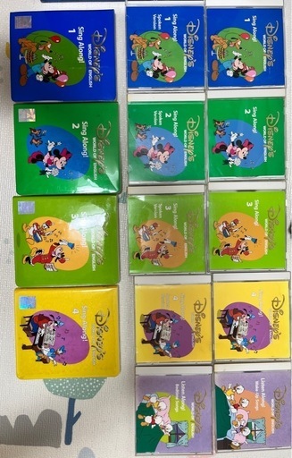 Disney's Sing Along 絵本とCD 10枚とDVD 4枚セット