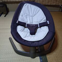 定価21780円！マット洗濯可能♪業界初横揺れタイプのベビーバウンサーの画像