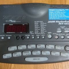 ZOOM RhythmTrak RT-123 リズムマシン