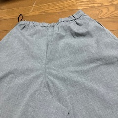 ワイドパンツの画像