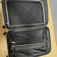 【10/4まで】キャリーケースの画像