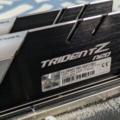 Gigabyte X570 Aorus Pro and 4 more PC partsの画像