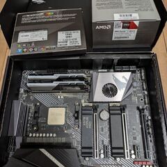 Gigabyte X570 Aorus Pro and 4 more PC partsの画像