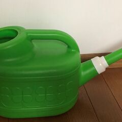 コーナンオリジナル　ジョウロ　グリーン　６L