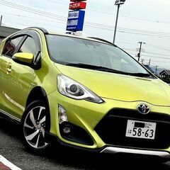 アクア中期型・特別希少モデル★X-UBAN ソリッド★安全装備多...