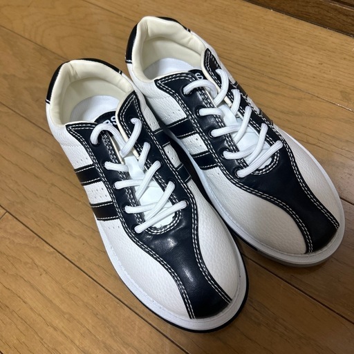 ボーリングシューズ(左利き用)