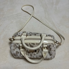 CECIL McBEE ショルダーバッグ