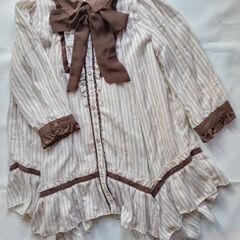 axes femme ふわふわフリル ロングブラウス 五分袖くら...