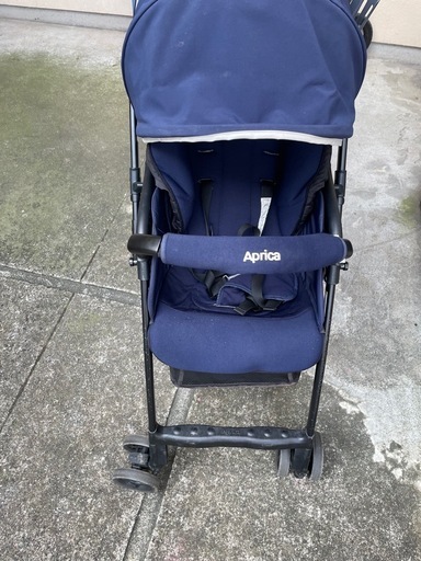 ドリンクホルダー付きAprica(アップリカ) coconbaby A型ベビーカー カルーンエアー AB 1か月~36か月まで 軽量 両対面 (グレー)