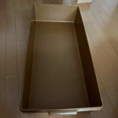 タッパーウエア衣装ケースの画像