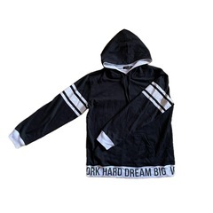 美品　薄手パーカー
