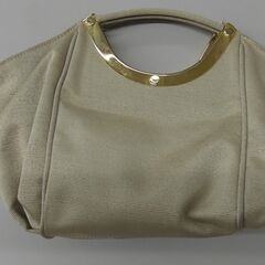 ハンドバッグ　ベージュ　1個の画像