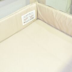 決6　Aprica　ベビーベッドの画像
